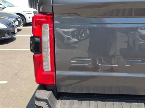 Used 2023 Ford F350 Lariat w/ Chrome Package AWD/4WD image 38