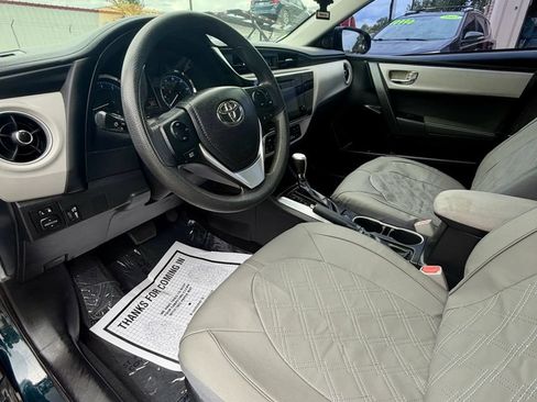 Used 2018 Toyota Corolla LE w/ Carpet Mat Package (TMS) FWD image 25