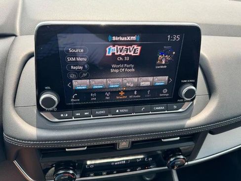 Certified 2026 Nissan Rogue SV FWD image 19