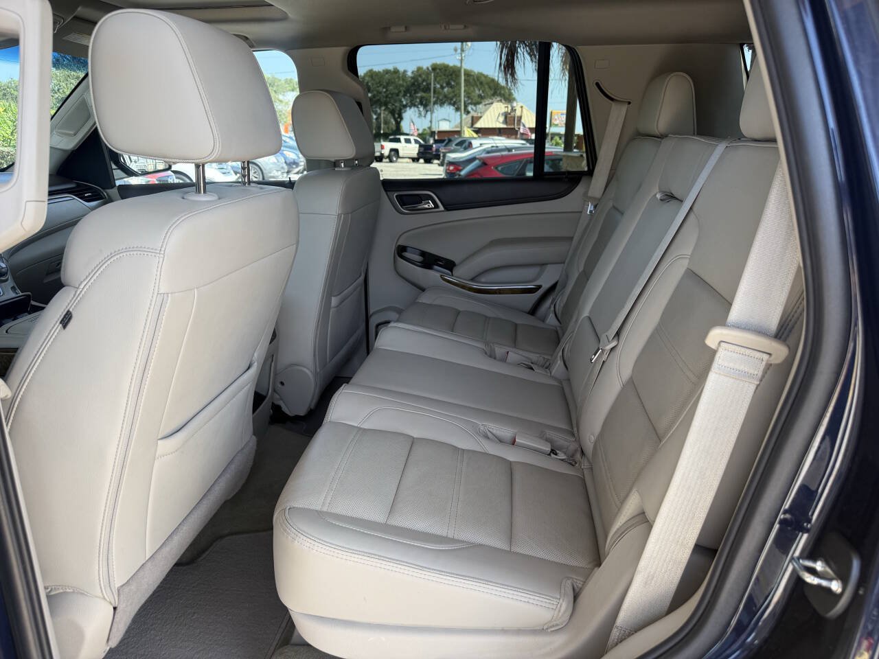 Used 2017 GMC Yukon Denali w/ Enhanced Security Package AWD/4WD image 10