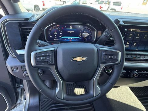 New 2026 Chevrolet Silverado 1500 LT AWD/4WD image 18