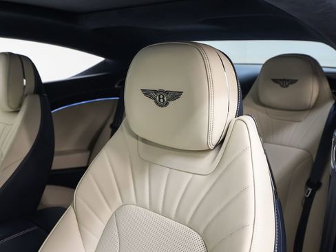 Used 2024 Bentley Continental GT image 65