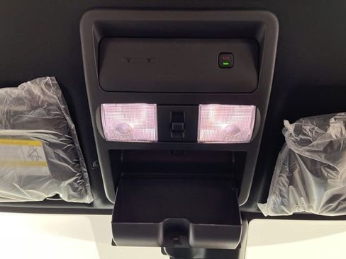 New 2026 Nissan Frontier PRO-4X w/ Pro-4x Convenience Package image 35