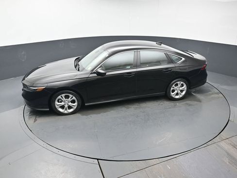 Certified 2024 Honda Accord LX image 33