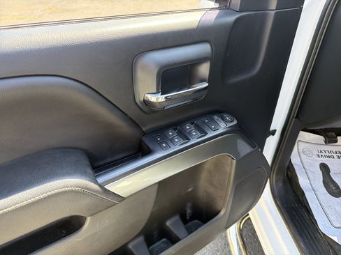 Used 2018 Chevrolet Silverado 1500 LT w/ All Star Edition AWD/4WD image 12