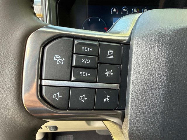 New 2027 Ford F350 Platinum w/ Platinum Plus Package AWD/4WD image 33