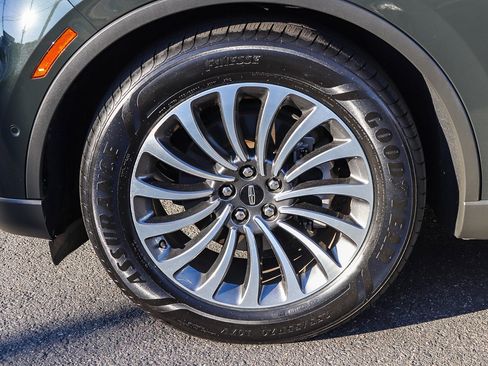 Used 2022 Lincoln Aviator Reserve w/ Elements Package Plus image 12