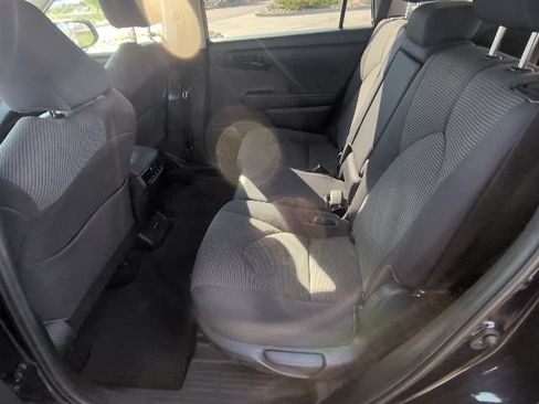 Used 2020 Toyota Highlander LE AWD/4WD image 26