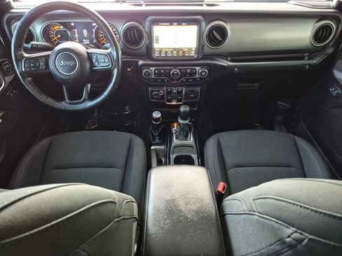 Used 2021 Jeep Gladiator Sport AWD/4WD image 18
