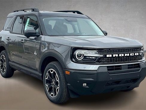 New 2025 Ford Bronco Sport Outer Banks w/ Outer Banks Tech Package+ image 2