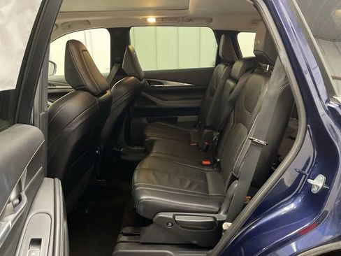 Used 2024 INFINITI QX60 Luxe image 11