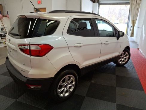 Used 2020 Ford EcoSport SE w/ SE Convenience Package image 9