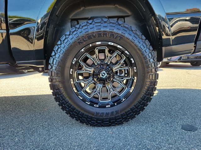 Certified 2025 RAM 1500 Laramie w/ Sport Appearance Package AWD/4WD image 13