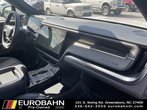 Used 2023 Rivian R1S Adventure AWD/4WD image 20