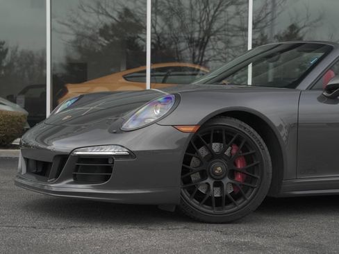 Used 2016 Porsche 911 Carrera 4 GTS AWD/4WD image 3
