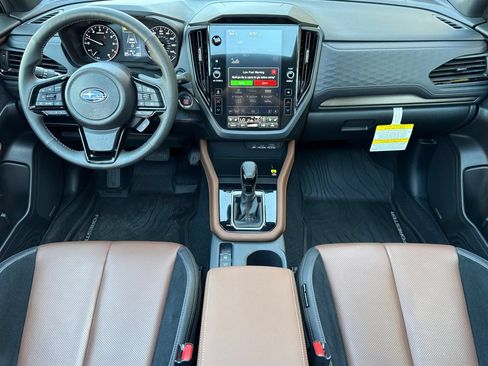 Used 2025 Subaru Forester Touring AWD/4WD image 14