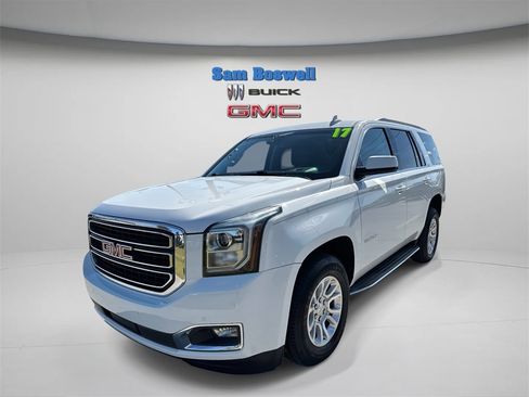 Certified 2017 GMC Yukon SLT image 1