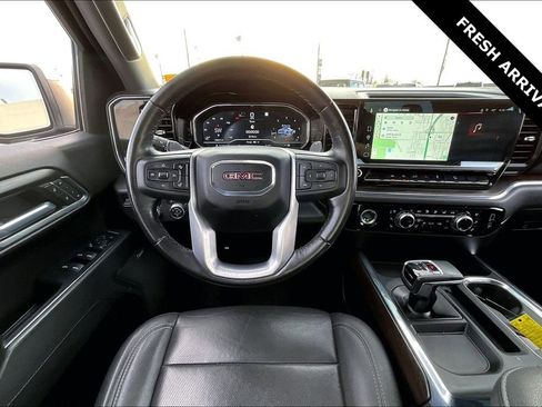Used 2023 GMC Sierra 1500 SLT image 9