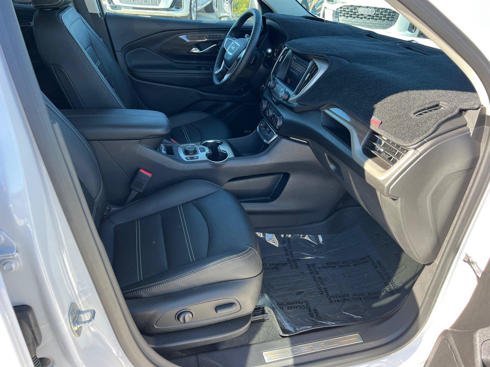 Used 2024 GMC Terrain Denali AWD/4WD image 13