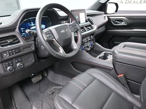 Used 2024 Chevrolet Tahoe RST w/ Luxury Package AWD/4WD image 18