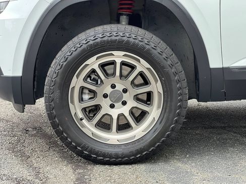 Used 2018 Volkswagen Atlas SE AWD/4WD image 50