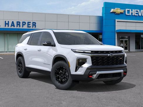 New 2026 Chevrolet Traverse Z71 w/ Enhanced Driving Package image 7