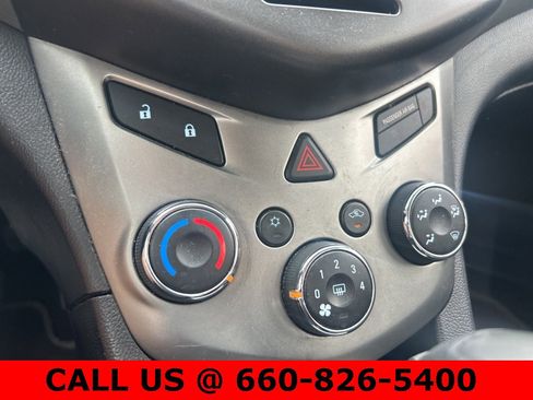 Used 2014 Chevrolet Sonic LT image 12