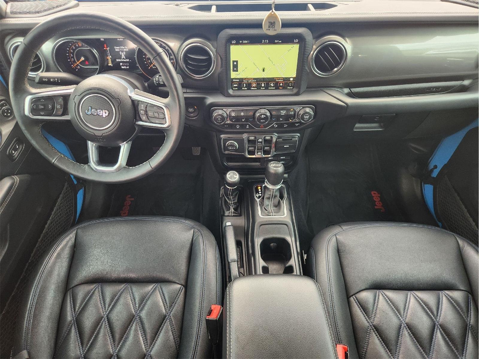 Used 2019 Jeep Wrangler Unlimited Sahara AWD/4WD image 27