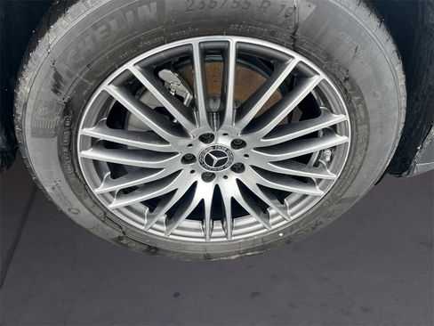 Certified 2025 Mercedes-Benz GLC 300 4MATIC image 14