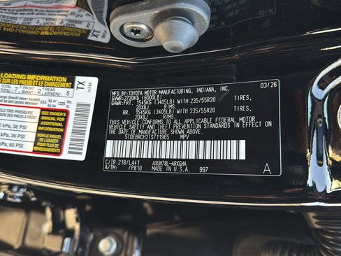 New 2026 Toyota Highlander Platinum image 31