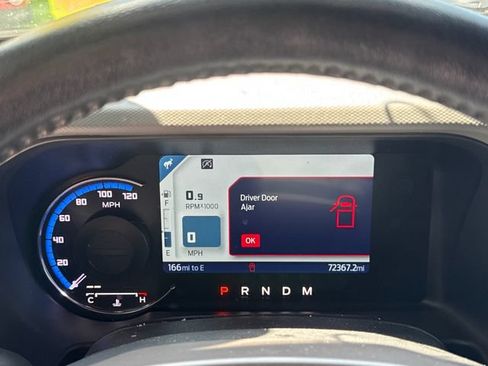 Used 2022 Ford Bronco Big Bend w/ Sasquatch Package AWD/4WD image 17