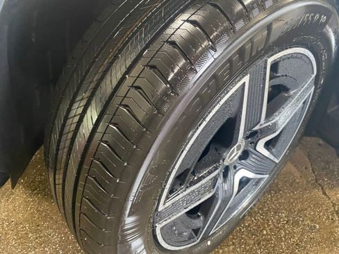 New 2026 Mercedes-Benz GLC 300 4MATIC image 23