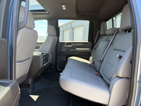 Used 2024 Chevrolet Silverado 2500 LTZ w/ LTZ Convenience Package AWD/4WD image 29
