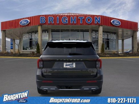 Used 2026 Ford Explorer Active w/ Active Comfort Package AWD/4WD image 8