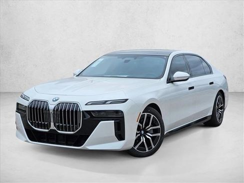 New 2025 BMW 760i xDrive AWD/4WD image 1
