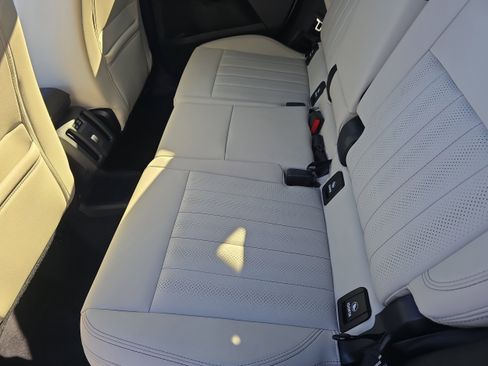 Certified 2025 MINI Cooper Countryman S w/ Comfort Package Max image 13