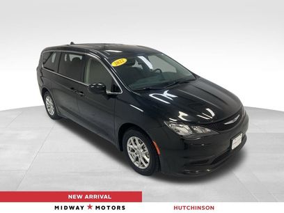 Used 2022 Chrysler Voyager LX