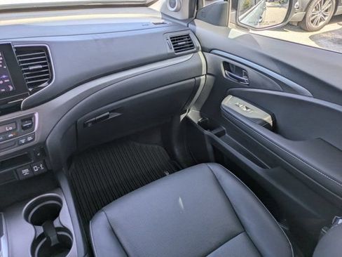 Certified 2023 Honda Ridgeline RTL image 16