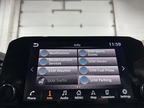 Used 2024 Nissan Pathfinder Platinum image 35