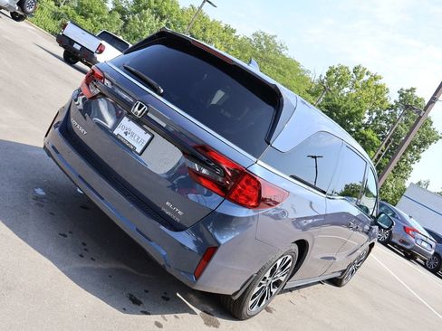 Certified 2026 Honda Odyssey Elite image 7