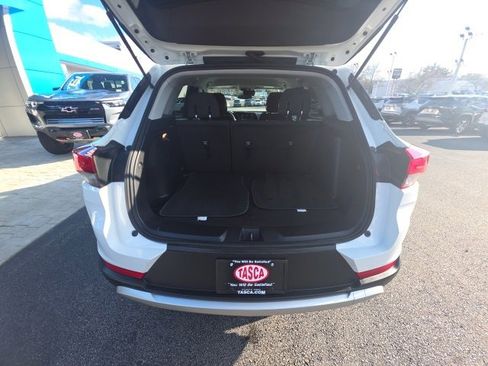 Used 2025 Chevrolet TrailBlazer LT image 27