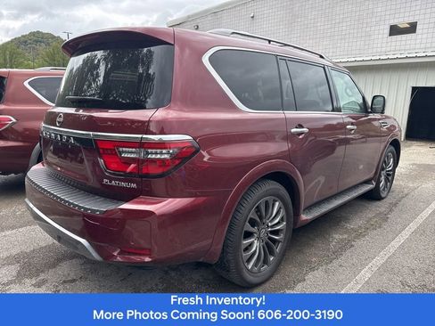Used 2024 Nissan Armada Platinum w/ Captain's Chairs Package image 5
