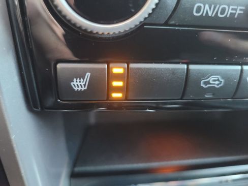 Used 2022 Subaru Ascent Limited w/ Technology Package image 39