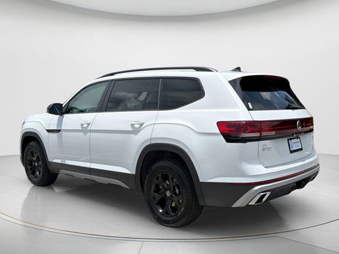 New 2026 Volkswagen Atlas Peak Edition AWD/4WD image 4
