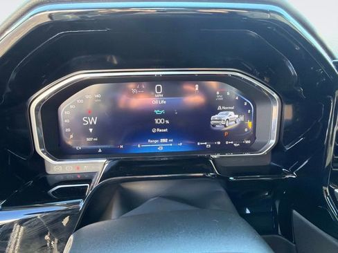 Used 2026 Chevrolet Silverado 1500 LT image 28