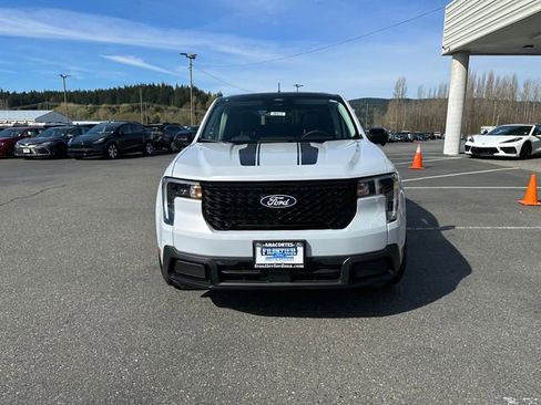 New 2026 Ford Maverick Lariat w/ Black Appearance Package image 7