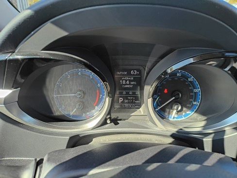 Used 2015 Toyota Corolla S image 19