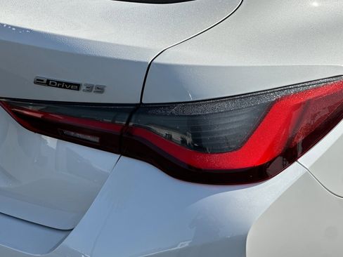 Used 2023 BMW i4 eDrive35 w/ Premium Package RWD image 26