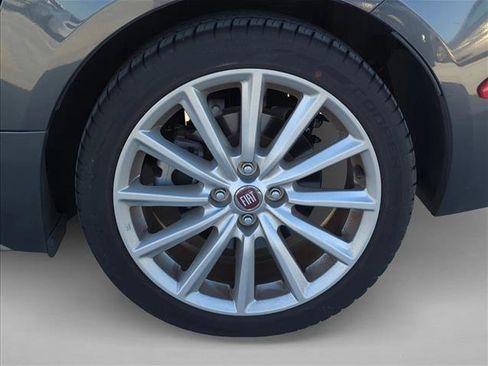 Used 2017 FIAT 124 Spider Lusso image 5