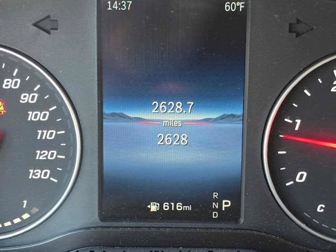 Used 2025 Mercedes-Benz Sprinter 2500 image 31